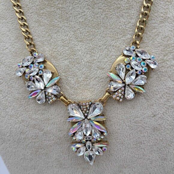 J Crew Clear Crystal Gold Tone Statement Necklace - Picture 2 of 8